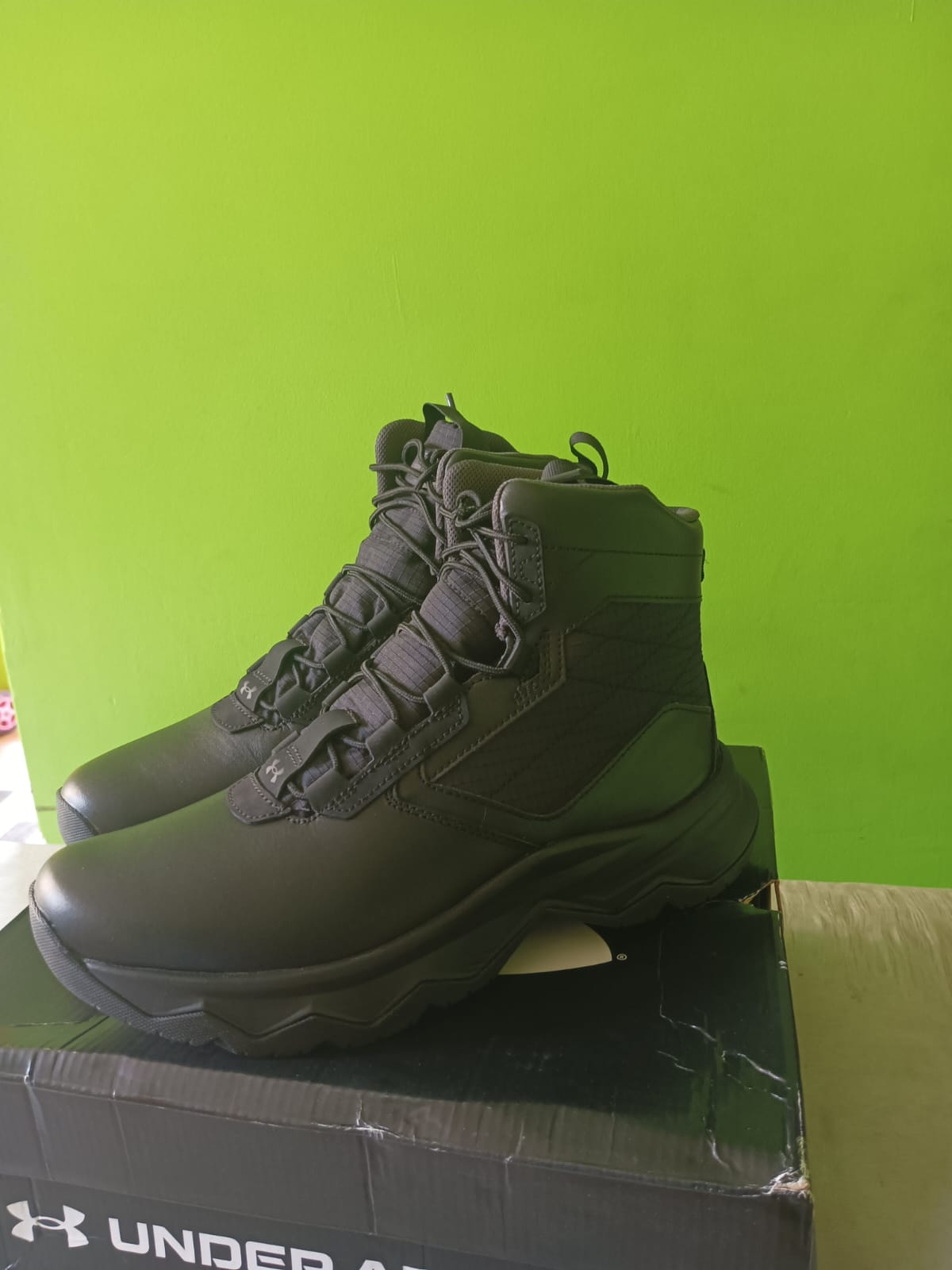 Botas Under Armour (Importadas)